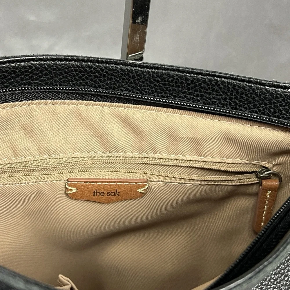 The Sak De Young Hobo Leather Black Single Shoulder Strap Medium Preppy Classic